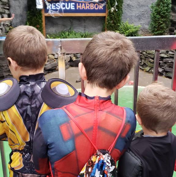 Meet your Posher, Andrea - Picture 1 of 1